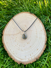 Load image into Gallery viewer, Labradorite Pendant