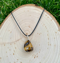 Load image into Gallery viewer, Tiger’s Eye Pendant I