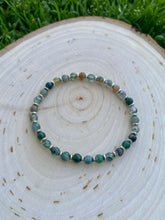 Load image into Gallery viewer, Moss Agate Stretch Bracelet