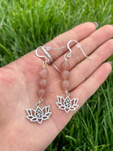 Load image into Gallery viewer, Strawberry Quartz Lotus Earrings