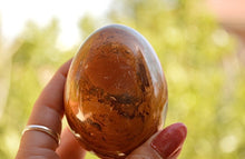 Load image into Gallery viewer, Green and Brown Onyx Egg