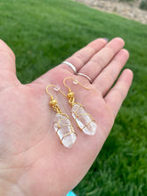 Load image into Gallery viewer, Clear Quartz Point Earrings