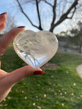 Load image into Gallery viewer, Clear Quartz Heart
