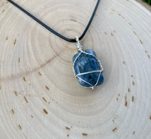 Load image into Gallery viewer, Blue Kyanite Pendant
